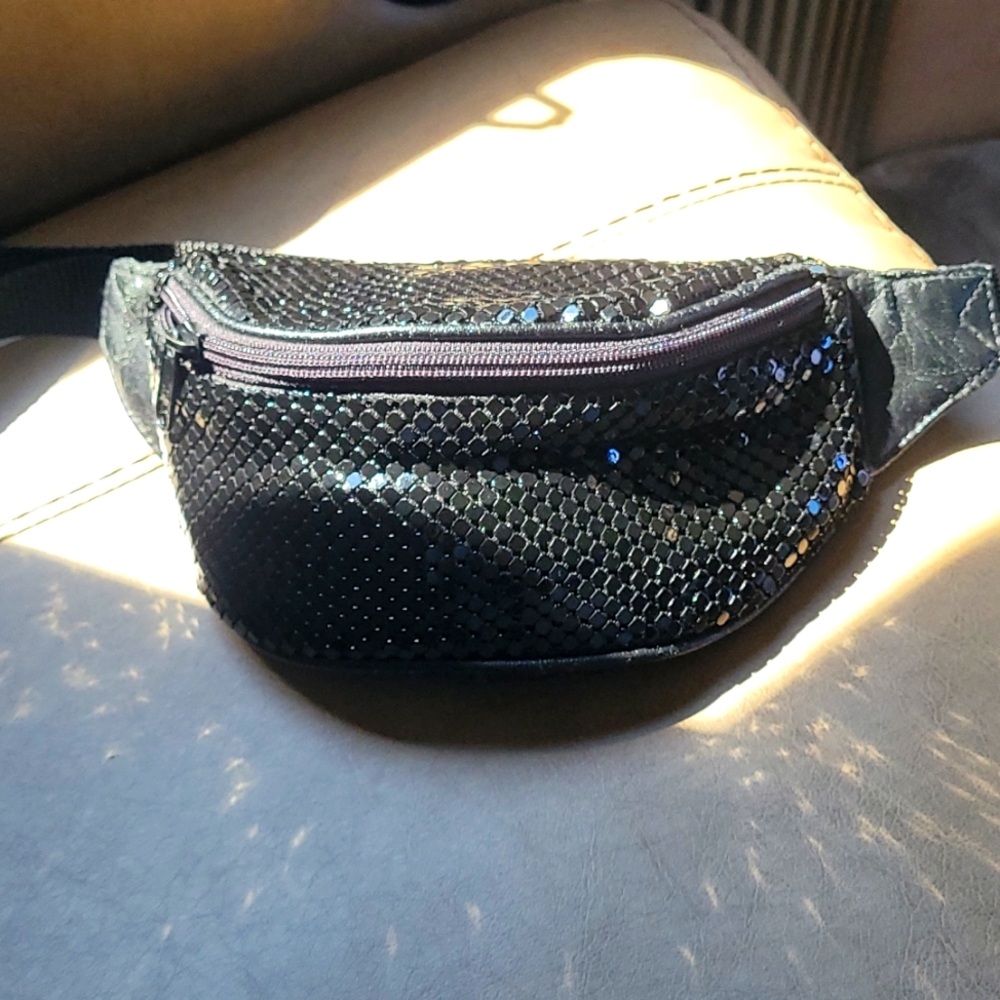 Fanny pack